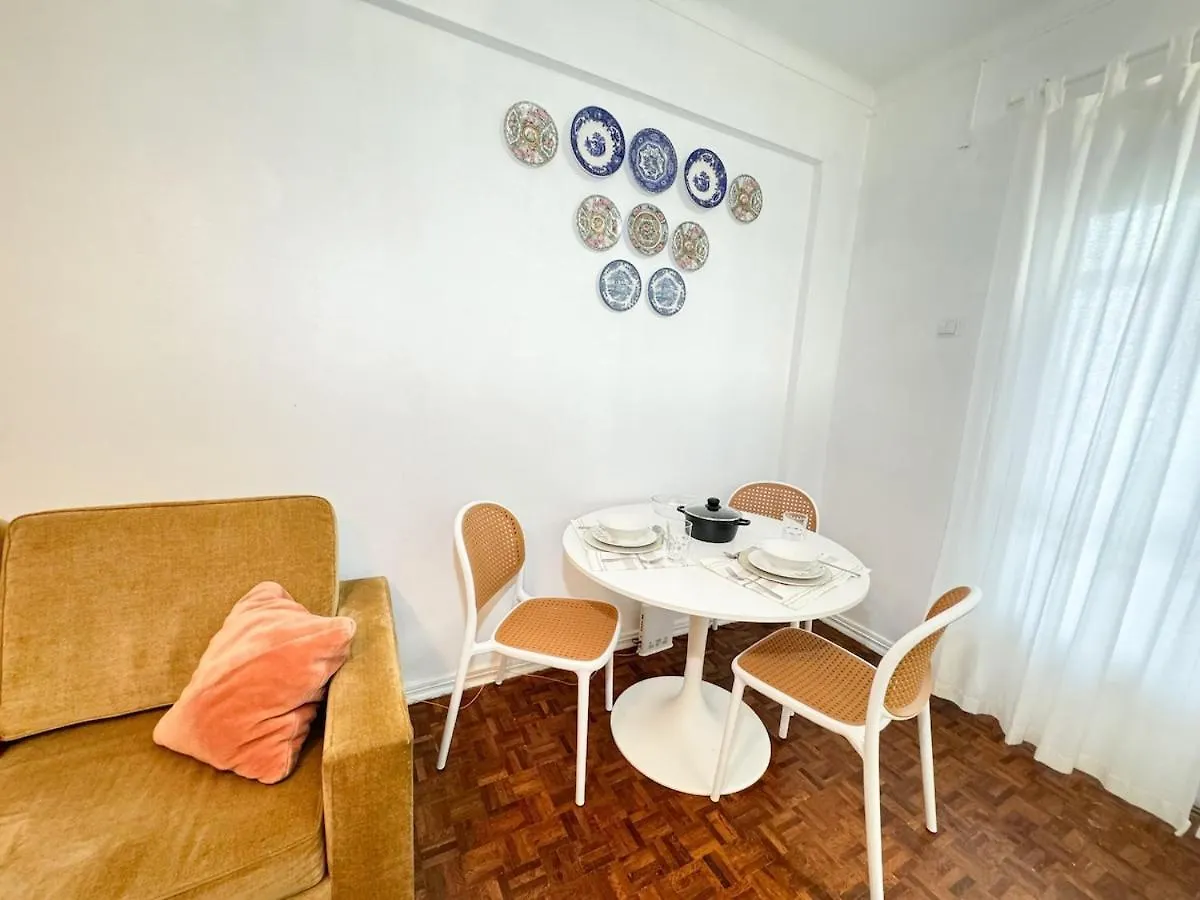 Cozy Apartment Paco de Arcos Portugal